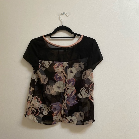 AEO Black Floral Chiffon Tee XS - Picture 4 of 4